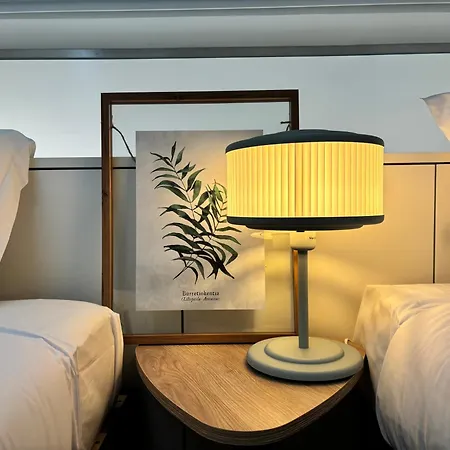 Ac, 2bedrooms Apt, Center 900m To Metro * Oporto