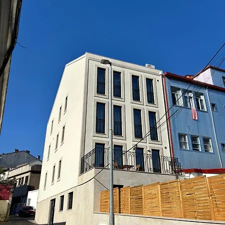 Ac, 2bedrooms Apt, Center 900m To Metro * Porto